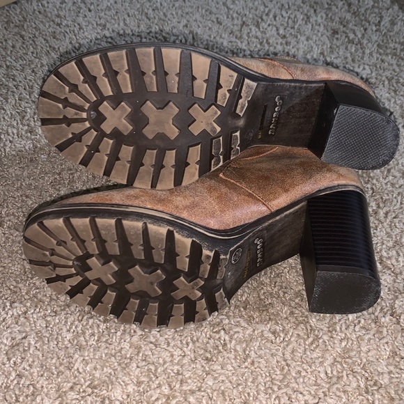 Bamboo Tracker 3 Ankle Boots Booties tan Chunky heel faux leather comfy size 8 - Picture 12 of 14